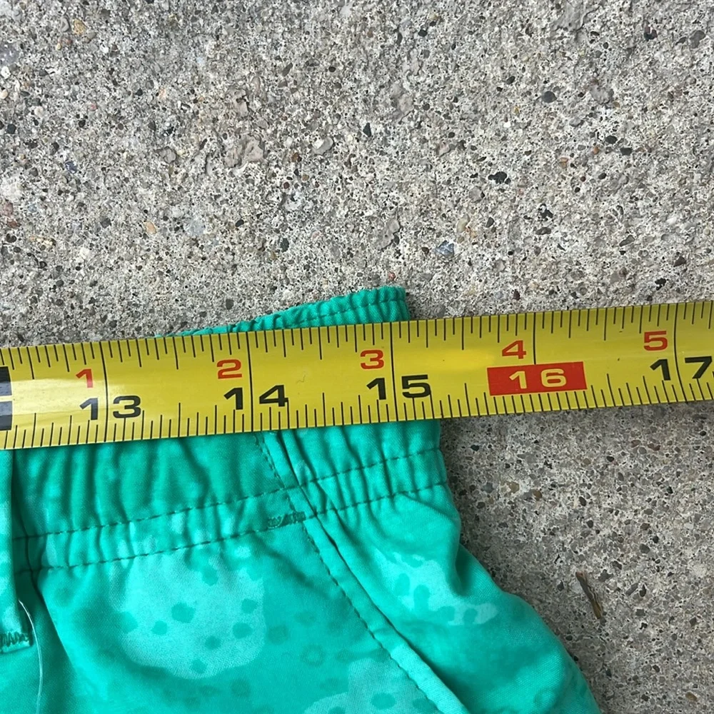Brand new Columbia PFG Omni-shade shorts - Picture 15 of 16